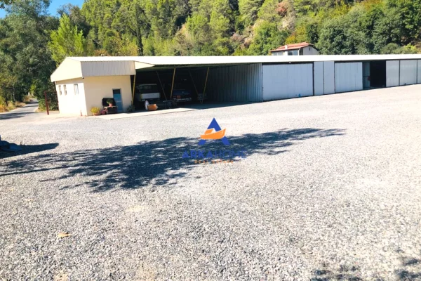 JEPET ME QIRA KAPANON 7.500 M2 "MULLET" 7500 EURO