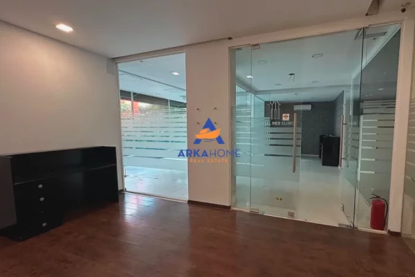 JEPET AMBIENT BIZNESI ME QERA 200 M2 "SHESHI WILLSON" 3200 EURO