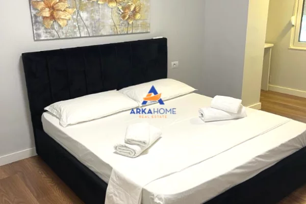 Shtepi me qera Apartament ne Tirane, 1+1, Mobilimi E mobiluar, Pagesa 719  Euro.