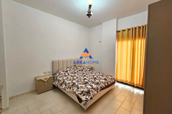 Shtepi me qera Apartament ne Tirane, 2+1, Mobilimi E mobiluar, Pagesa 497  Euro.