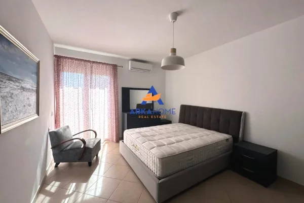 Shtepi me qera Apartament ne Tirane, 1+1, Mobilimi E mobiluar, Pagesa 663  Euro.