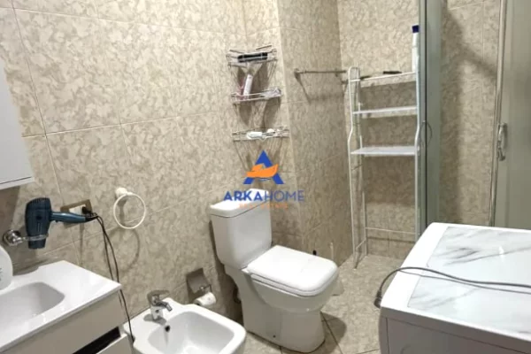 Shtepi me qera Apartament ne Tirane, 1+1, Mobilimi E mobiluar, Pagesa 420  Euro.