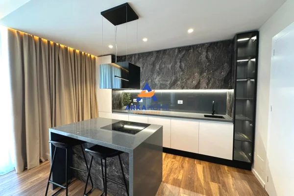 Shtepi me qera Apartament ne Tirane, 2+1, Mobilimi E mobiluar, Pagesa 2,500  Euro.