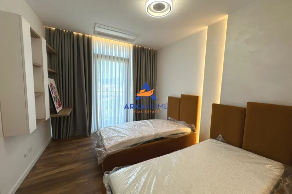 Shtepi me qera Apartament ne Tirane, 2+1, Mobilimi E mobiluar, Pagesa 2,500  Euro.