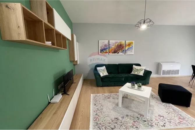 Shtepi me qera Apartament ne Tirane, 2+1, Mobilimi E mobiluar, Pagesa 60,000  Leke.