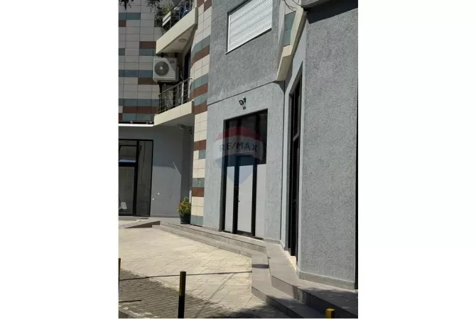 Business Property for Rent 1+1 in Tirana - 700 Euro
