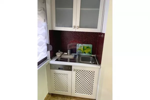 Shtepi me qera Apartament ne Tirane, 2+1, Mobilimi E mobiluar, Pagesa 550  Dollar.