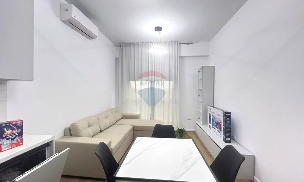 Shtepi me qera Apartament ne Tirane, 1+1, Mobilimi E mobiluar, Pagesa 45,000  Leke.