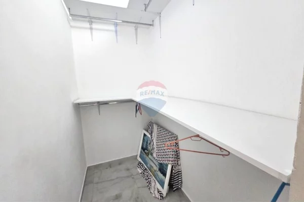 Shtepi me qera Apartament ne Tirane, 2+1, Mobilimi E mobiluar, Pagesa 60,000  Leke.