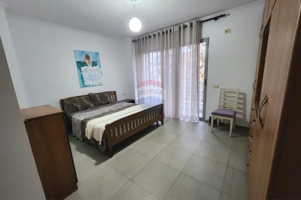 Shtepi me qera Apartament ne Tirane, 2+1, Mobilimi E mobiluar, Pagesa 600  Euro.