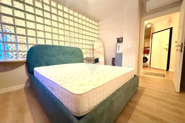 Shtepi me qera Apartament ne Tirane, 1+1, Mobilimi E mobiluar, Pagesa 55,000  Leke.