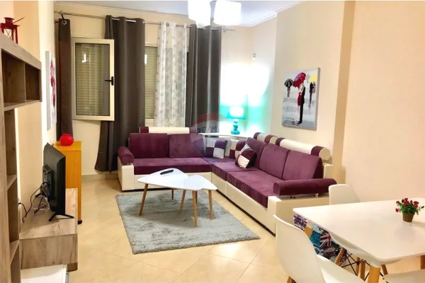 House for Rent 1+1 in Tirana - 44,000 Leke