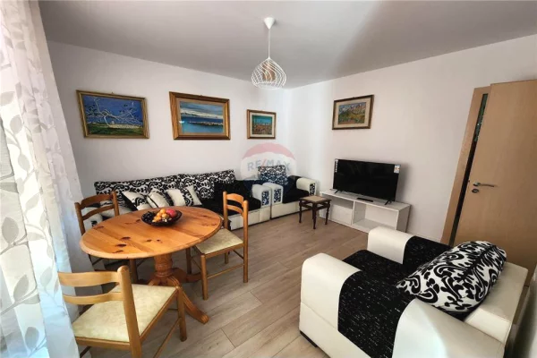 Apartament 1+1 per qira te Shkolla e Baletit