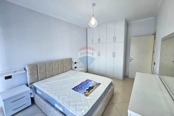 Shtepi me qera Apartament ne Tirane, 1+1, Mobilimi E mobiluar, Pagesa 40,000  Leke.