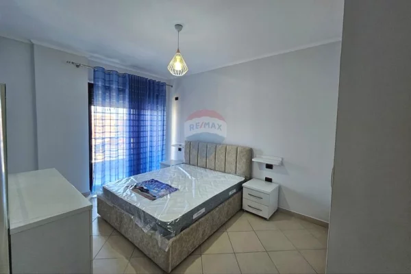 Shtepi me qera Apartament ne Tirane, 1+1, Mobilimi E mobiluar, Pagesa 40,000  Leke.