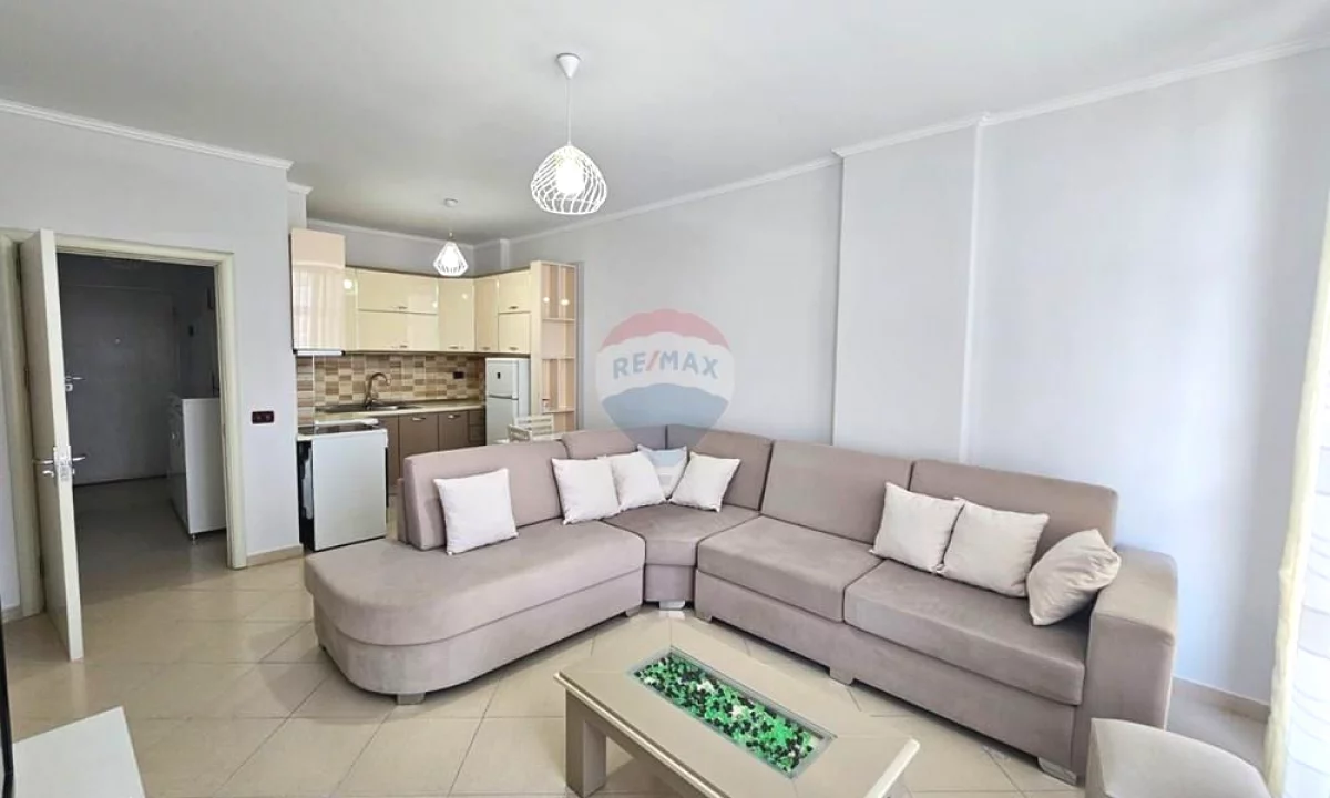 Shtepi me qera Apartament ne Tirane, 1+1, Mobilimi E mobiluar, Pagesa 40,000  Leke.