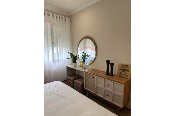 Shtepi me qera Apartament ne Tirane, 1+1, Mobilimi E mobiluar, Pagesa 65,000  Leke.