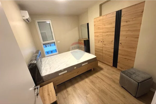 Shtepi me qera Apartament ne Tirane, 2+1, Mobilimi E mobiluar, Pagesa 60,000  Leke.