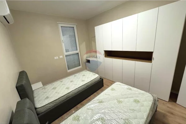 Shtepi me qera Apartament ne Tirane, 2+1, Mobilimi E mobiluar, Pagesa 60,000  Leke.