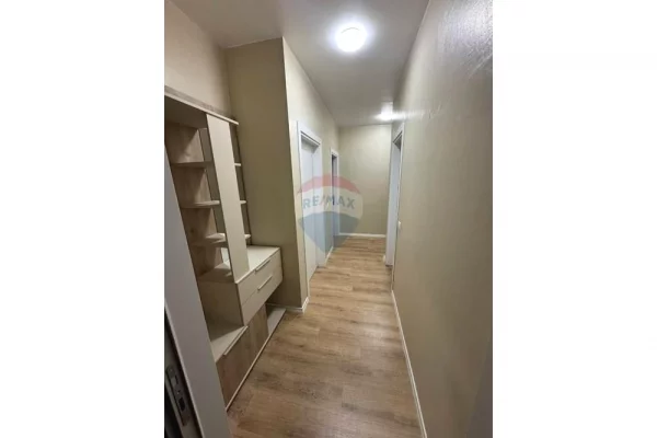 Shtepi me qera Apartament ne Tirane, 2+1, Mobilimi E mobiluar, Pagesa 60,000  Leke.