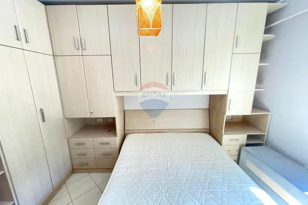 Shtepi me qera Apartament ne Tirane, 1+1, Mobilimi E mobiluar, Pagesa 55,000  Leke.