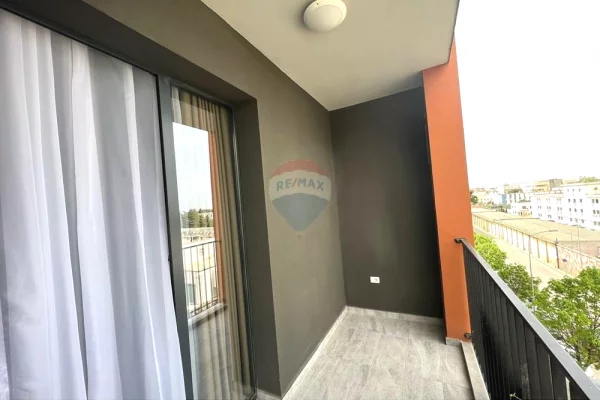 Shtepi me qera Apartament ne Tirane, 1+1, Mobilimi E mobiluar, Pagesa 50,000  Leke.