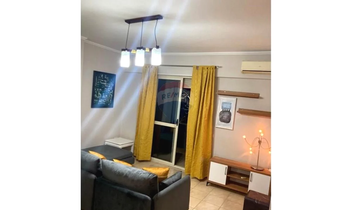 Shtepi me qera Apartament ne Tirane, 1+1, Mobilimi E mobiluar, Pagesa 55,000  Leke.