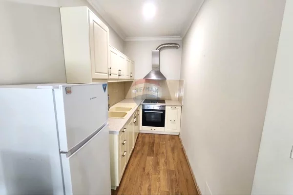 Shtepi me qera Apartament ne Tirane, 1+1, Mobilimi E mobiluar, Pagesa 40,000  Leke.