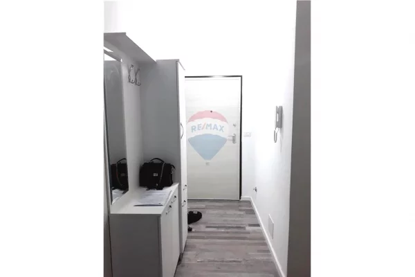 Shtepi me qera Apartament ne Tirane, 2+1, Mobilimi E mobiluar, Pagesa 55,000  Leke.