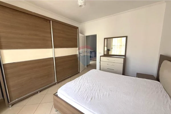 Shtepi me qera Apartament ne Tirane, 1+1, Mobilimi E mobiluar, Pagesa 45,000  Leke.