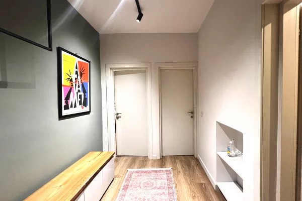 Shtepi me qera Apartament ne Tirane, 1+1, Mobilimi E mobiluar, Pagesa 60,000  Leke.