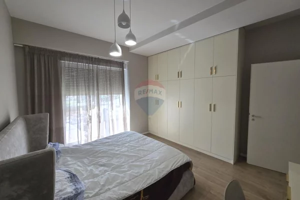Shtepi me qera Apartament ne Tirane, 1+1, Mobilimi E mobiluar, Pagesa 60,000  Leke.