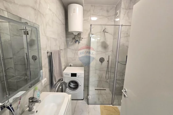 Shtepi me qera Apartament ne Tirane, 1+1, Mobilimi E mobiluar, Pagesa 60,000  Leke.