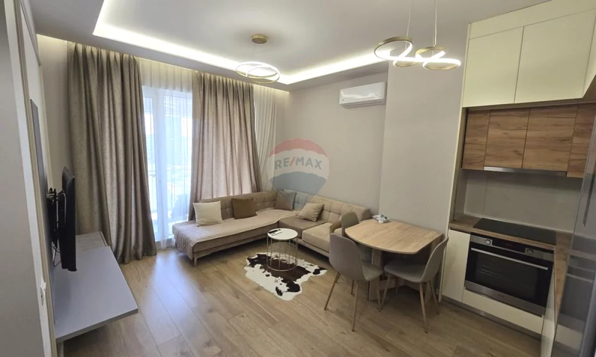 Shtepi me qera Apartament ne Tirane, 1+1, Mobilimi E mobiluar, Pagesa 60,000  Leke.