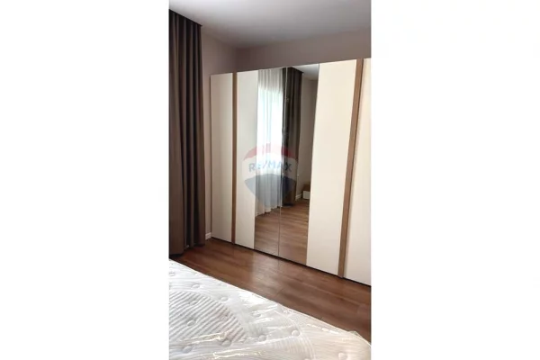 Shtepi me qera Apartament ne Tirane, 1+1, Mobilimi E mobiluar, Pagesa 50,000  Leke.