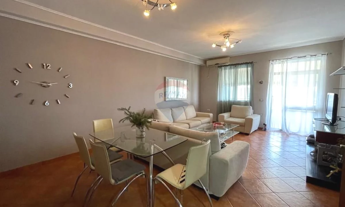 Shtepi me qera Apartament ne Tirane, 1+1, Mobilimi E mobiluar, Pagesa 50,000  Leke.