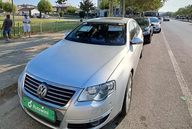 Auto in Vendita a Durazzo - 6,700 Euro