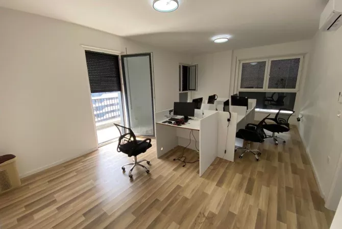 ZYRE ME QERA TRIO TOWERS DON BOSKO