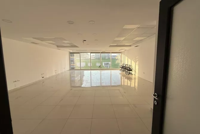 Business Property for Rent 3+1 in Tirana - 2,200 Euro