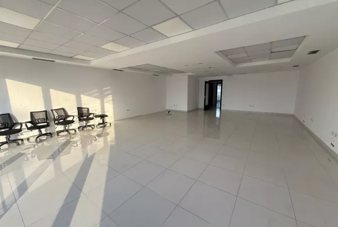 Business Property for Rent 3+1 in Tirana - 2,200 Euro