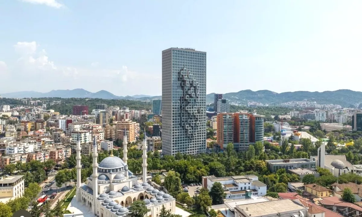 Zyre per qera DOWNTOWN 1