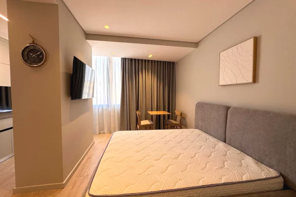 Shtepi me qera Apartament ne Tirane, Garsoniere, Mobilimi E mobiluar, Pagesa 1,900  Euro.