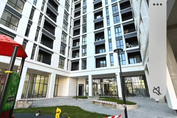 ZYRE PER QERA KOMUNA E PARISIT