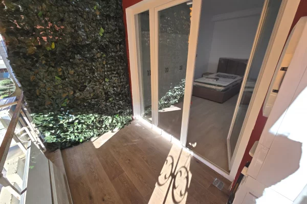 Shtepi me qera Apartament ne Tirane, Garsoniere, Mobilimi E mobiluar, Pagesa 500  Euro.