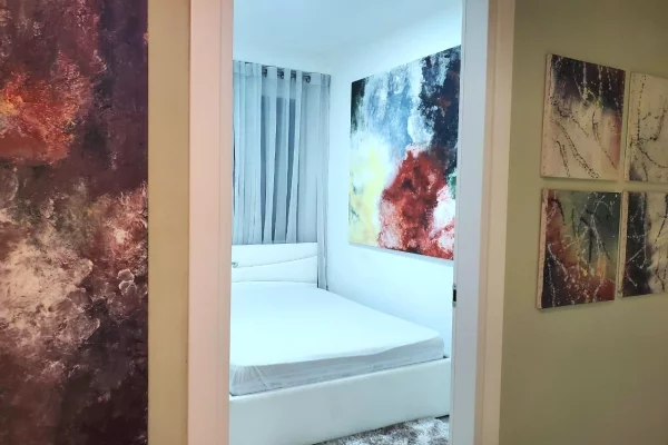 Shtepi me qera Apartament ne Tirane, 2+1, Mobilimi E mobiluar, Pagesa 900  Euro.