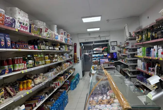 Attivita commerciale in vendita a Tirana - 17,000 Euro