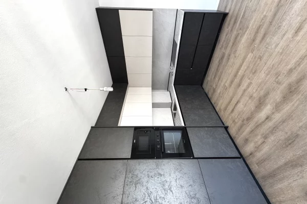 Shtepi me qera Apartament ne Tirane, 2+1, Mobilimi Pjeserisht e mobiluar, Pagesa 420  Euro.