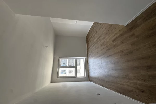 Shtepi me qera Apartament ne Tirane, 2+1, Mobilimi Pjeserisht e mobiluar, Pagesa 420  Euro.