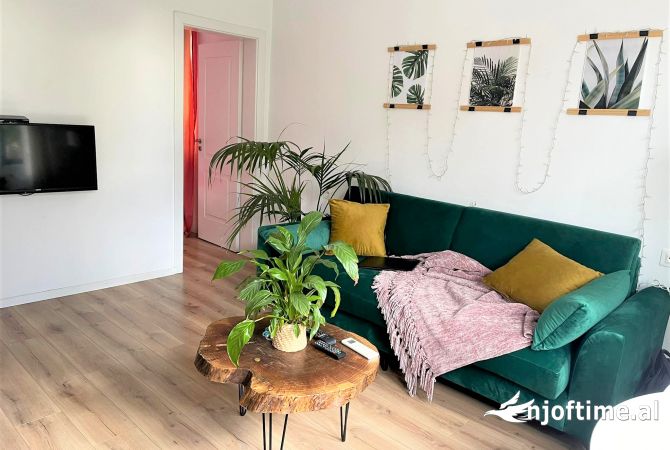 Shtepi me qera Apartament ne Tirane, 1+1, Mobilimi E mobiluar, Pagesa 50,000  Leke.