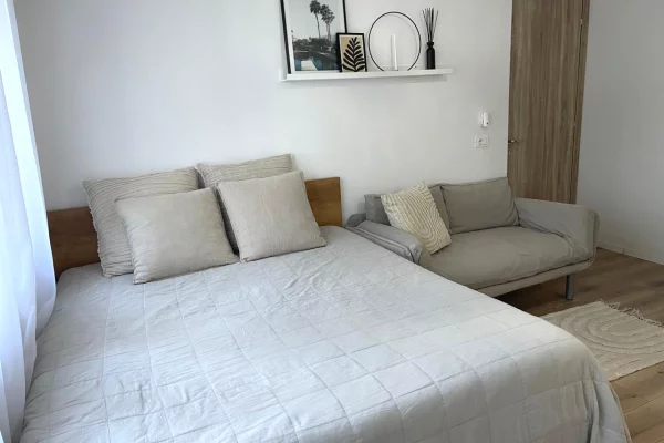 Shtepi me qera Apartament ne Tirane, Garsoniere, Mobilimi E mobiluar, Pagesa 41,000  Leke.